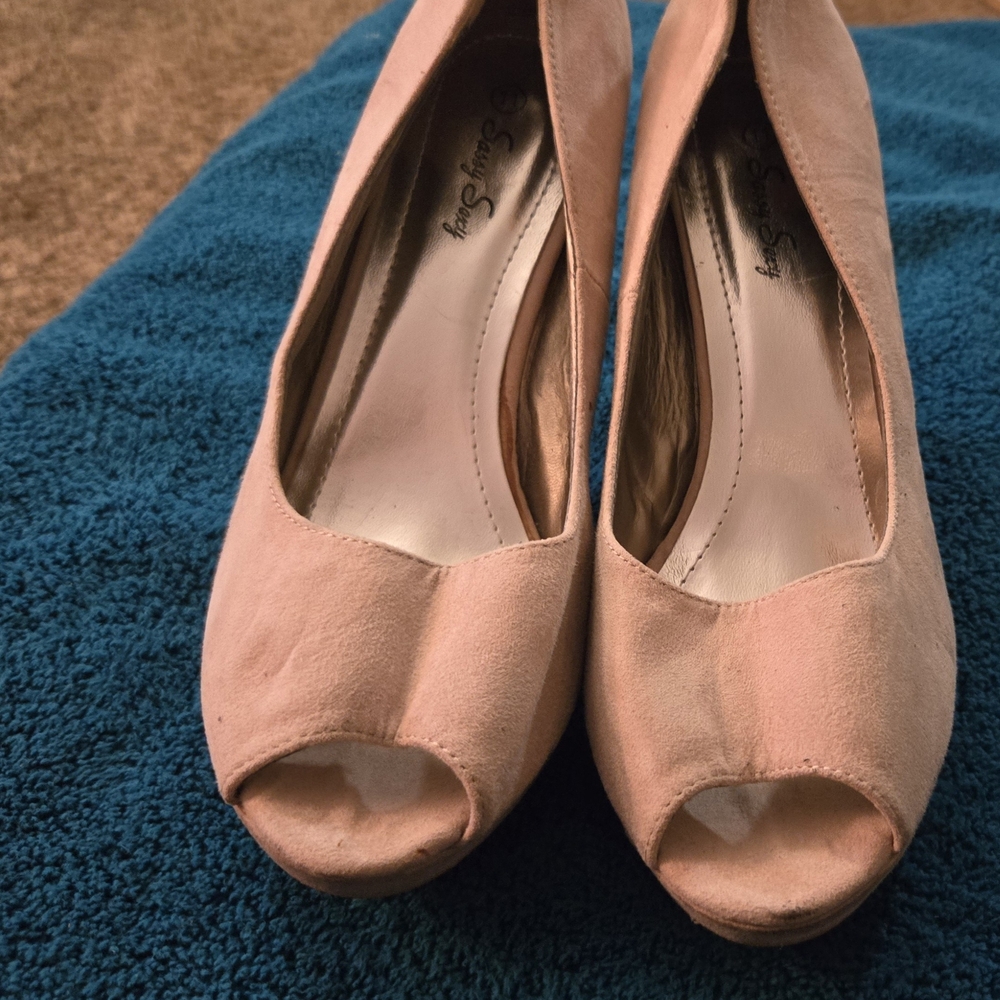 Women's Peep Toe Heels - Pink